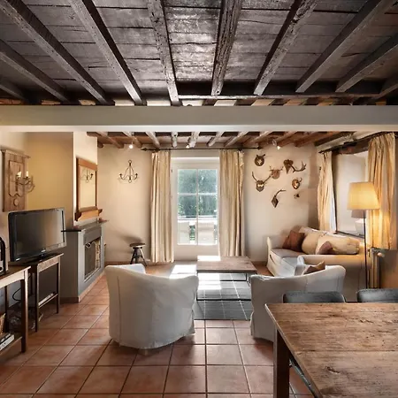 Gasthof Aux Ecuries De La Reine